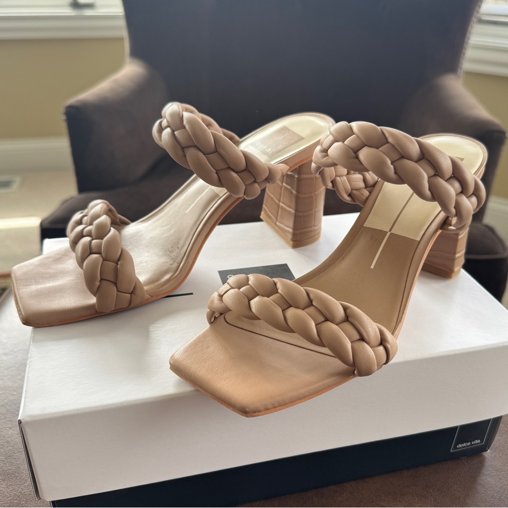 Dolce Vita Paily sandal, size 8, color cafe, stylish braided design, EUC